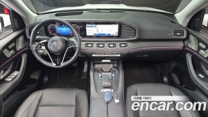 Mercedes-Benz GLE-Class GLE300d 4MATIC 2024 года из Южной Кореи
