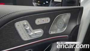 Mercedes-Benz GLE-Class GLE300d 4MATIC 2024 года из Южной Кореи