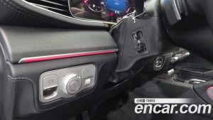 Mercedes-Benz GLE-Class GLE300d 4MATIC 2024 года из Южной Кореи