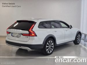 Volvo V90 B5 Ultra AWD 2025 года из Южной Кореи