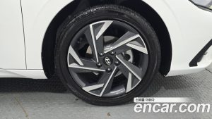 Hyundai AVANTE 1.6 2026 года из Южной Кореи