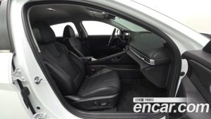 Hyundai AVANTE 1.6 2026 года из Южной Кореи