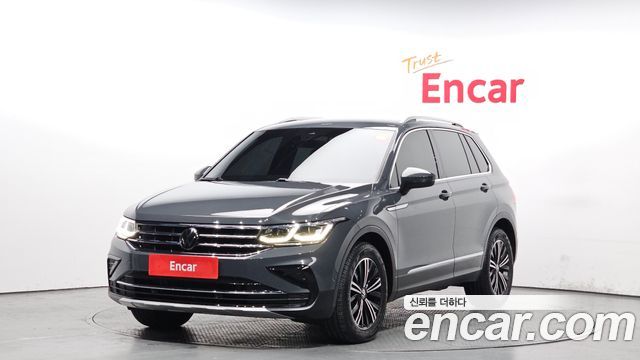 Volkswagen Tiguan 2.0 TDI Premium 2023 года из Кореи
