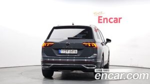 Volkswagen Tiguan 2.0 TDI Premium 2023 года из Южной Кореи