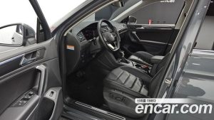 Volkswagen Tiguan 2.0 TDI Premium 2023 года из Южной Кореи