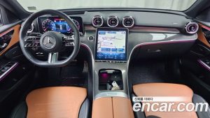 Mercedes-Benz C-Class C300 4MATIC AMG Line 2023 года из Южной Кореи