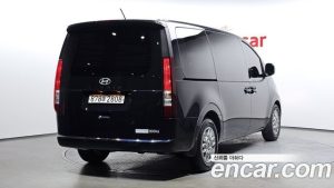 Hyundai Staria L3.5 Wagon 3Door 2025 года из Южной Кореи