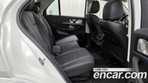 Mercedes-Benz GLE-Class GLE450 4MATIC 2025 года из Южной Кореи