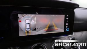 Mercedes-Benz E-Class E220d 4MATIC AMG Line 2023 года из Южной Кореи