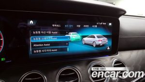Mercedes-Benz E-Class E220d 4MATIC AMG Line 2023 года из Южной Кореи