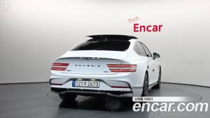 Genesis G80 Бензин 3.5 Turbo AWD 2025 года из Южной Кореи