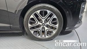 Hyundai Grandeur Exclusive 2024 года из Южной Кореи