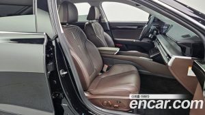 Hyundai Grandeur Exclusive 2024 года из Южной Кореи