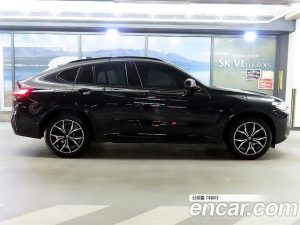 BMW X4 xDrive20i M Sport 2023 года из Южной Кореи