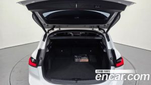 BMW 2-Series 220i Luxury 2023 года из Южной Кореи