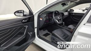 Volkswagen Jetta 1.5 TSI Prestige 2023 года из Южной Кореи