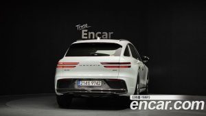 Genesis GV70 2.5T Бензин AWD 2025 года из Южной Кореи