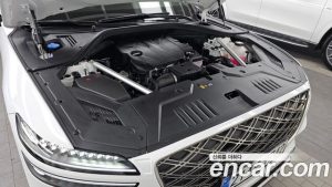 Genesis GV70 2.5T Бензин AWD 2025 года из Южной Кореи