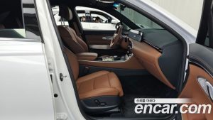 Genesis GV70 2.5T Бензин AWD 2025 года из Южной Кореи