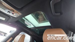 Genesis GV70 2.5T Бензин AWD 2025 года из Южной Кореи