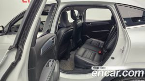 Renault-KoreaSamsung XM3 1.6 GTe RE 2023 года из Южной Кореи