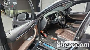 BMW X4 xDrive20i M Sport 2023 года из Южной Кореи