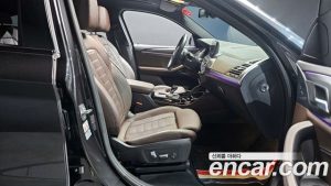 BMW X4 xDrive20i M Sport 2023 года из Южной Кореи