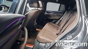 BMW X4 xDrive20i M Sport 2023 года из Южной Кореи