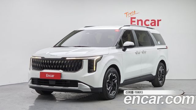 Kia Canival 9-Seater Prestige 2024 года из Кореи