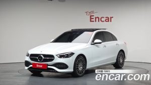 Mercedes-Benz C-Class C200 Avantgarde 2024 года из Южной Кореи
