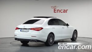 Mercedes-Benz C-Class C200 Avantgarde 2024 года из Южной Кореи