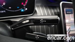 Mercedes-Benz C-Class C200 Avantgarde 2024 года из Южной Кореи