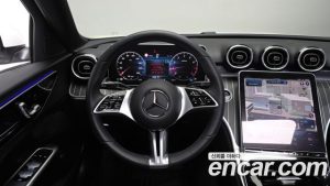 Mercedes-Benz C-Class C200 Avantgarde 2024 года из Южной Кореи