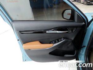 Kia Seltos Бензин 1.6 Turbo 2WD 2024 года из Южной Кореи