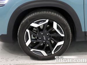 Kia Seltos Бензин 1.6 Turbo 2WD 2024 года из Южной Кореи