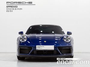 Porsche 911 CARRERA 4 GTS 2024 года из Южной Кореи