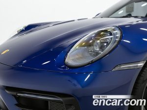 Porsche 911 CARRERA 4 GTS 2024 года из Южной Кореи