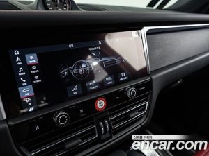 Porsche Macan 2.9 GTS 2023 года из Южной Кореи