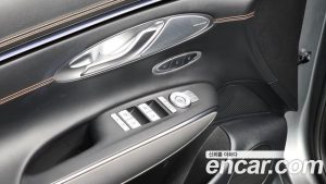 Genesis GV70 3.5T Бензин AWD 2025 года из Южной Кореи