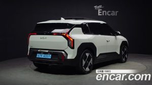 Kia EV3 Long Range 2WD 2025 года из Южной Кореи