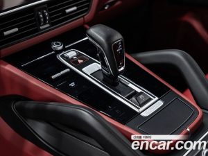 Porsche Cayenne 3.0 2023 года из Южной Кореи