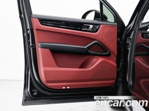 Porsche Cayenne 3.0 2023 года из Южной Кореи