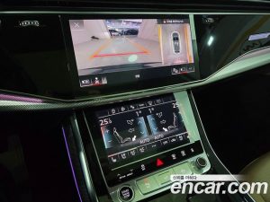 Audi Q7 45 TDI 4WD 2023 года из Южной Кореи