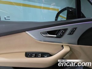 Audi Q7 45 TDI 4WD 2023 года из Южной Кореи