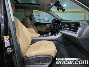 Audi Q7 45 TDI 4WD 2023 года из Южной Кореи
