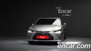 Lexus ES Executive 2025 года из Южной Кореи