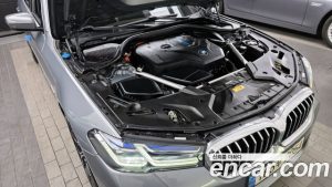 BMW 5-Series 530e M Sport 2023 года из Южной Кореи