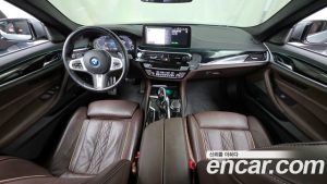 BMW 5-Series 530e M Sport 2023 года из Южной Кореи