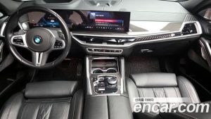 BMW X6 M60i 2024 года из Южной Кореи