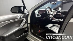 BMW X6 M60i 2024 года из Южной Кореи